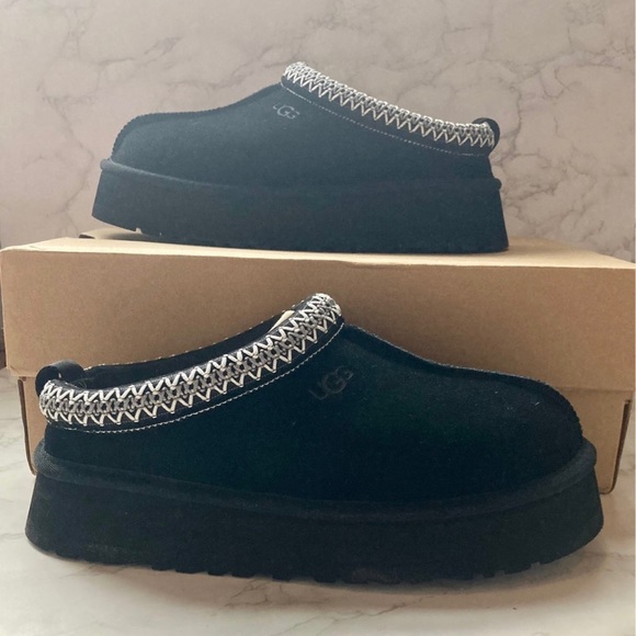 UGG Shoes - Ugg Tazz